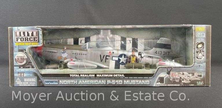 Elite Forces WWII North American P-51D Mustang, 1:18 Scale Plastic Airplane Model, with Original Box image