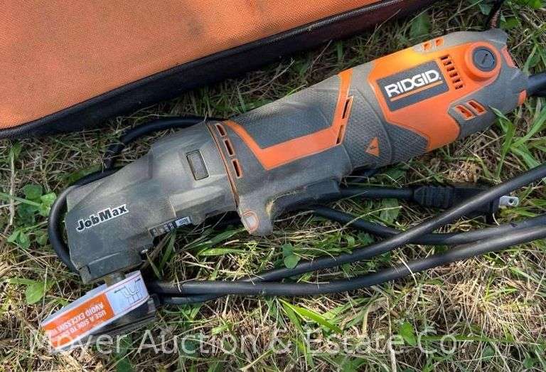 Rigid Corded Oscillating Tool, with Accessories and Bag