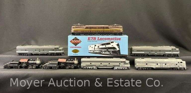 (5) HO Scale Locomotives, with 2 Other NYC Dummy Units and Unpowered E7B Unit image
