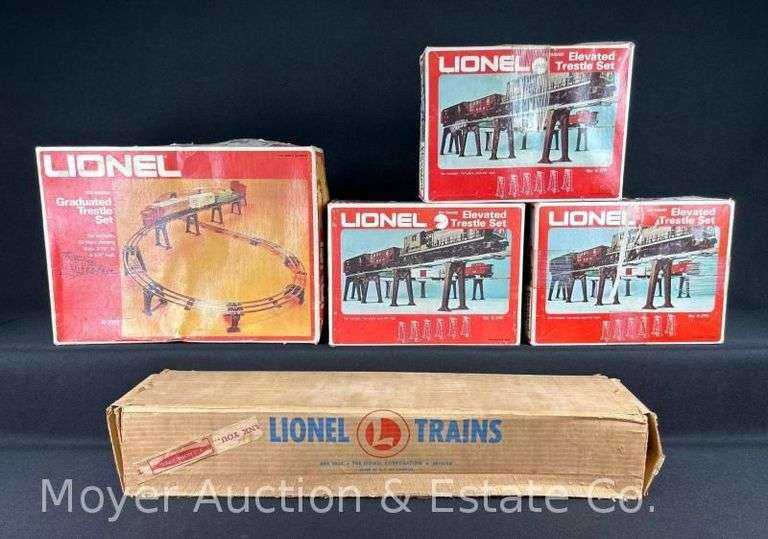 Group of Lionel Trestle Sets image