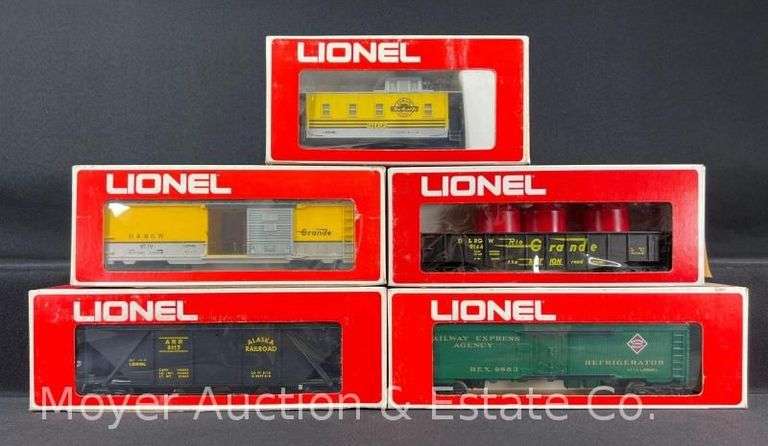 Lionel No. 1450 Service Station F-3 Special Set, with Original Boxes