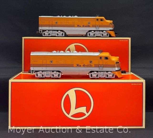 Lionel No. 38192 and 38193 Rio Grande F3-A "AA" Diesel Locomotive Set, with Original Boxes image