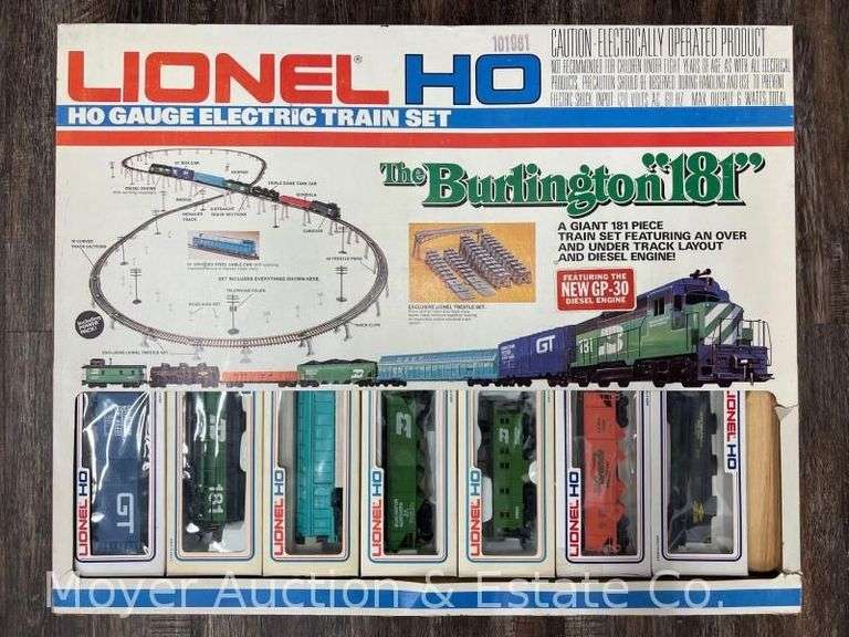 Lionel The Burlington 181 HO Scale Train Set image