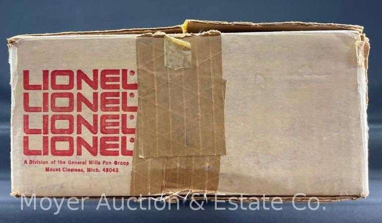 Lionel No. 1450 Service Station F-3 Special Set, with Original Boxes