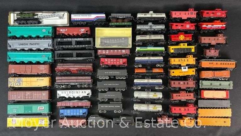 (50) Asst. HO Scale Freight Cars, Tenders, Etc. image