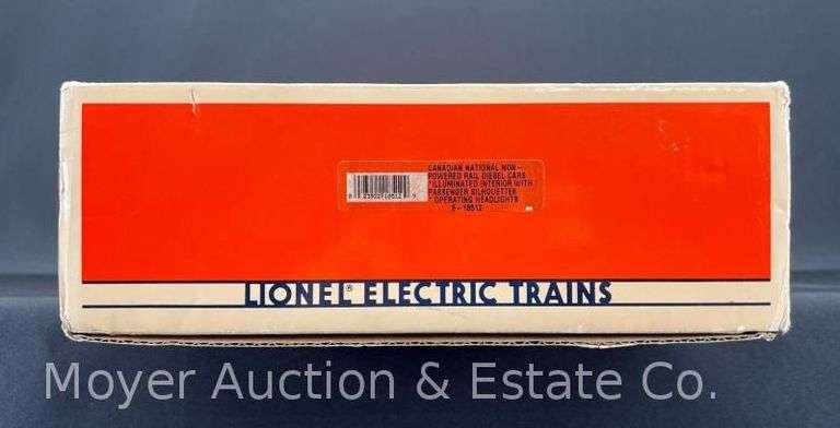 Lionel No. 18512 Canadian National Non-Powered Passenger Cars, with Original Box