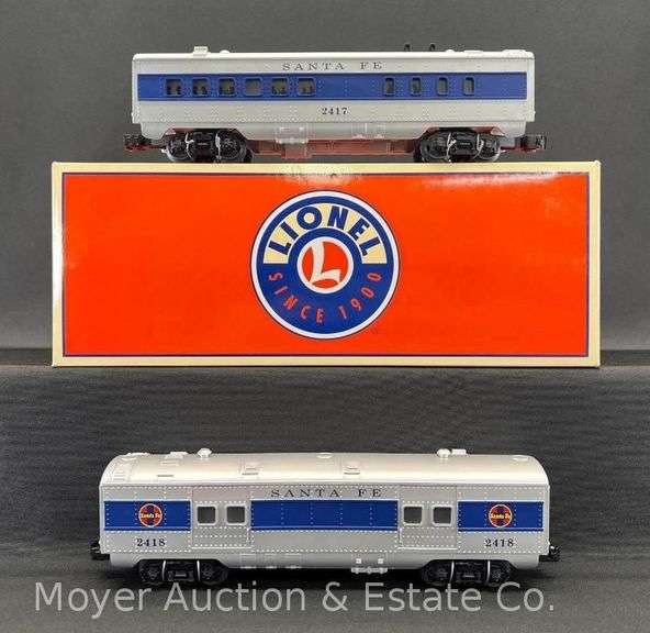 Lionel No. 27772 Santa Fe Streamlined Blue Stripe Passenger Cars, with Original Boxes image