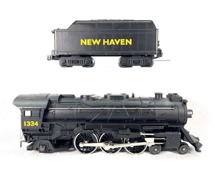 Lionel No. 28013 New Haven 4-6-2 Pacific Steam Locomotive and Tender, with Original Box image