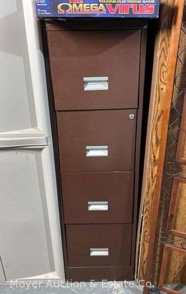 4 Drawer Metal Filing Cabinet, 15"x18"x52"h image