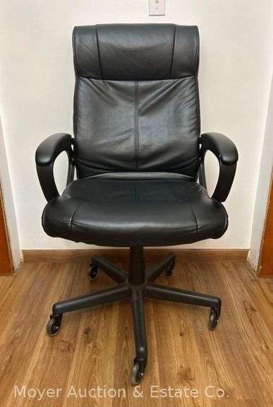 Rolling Office Chair, Good Condition image