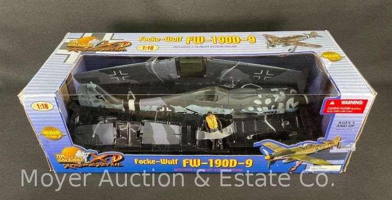 21st Century Toys Focke Wulf FW-190D-9 1:18 Scale Plastic Airplane Model, with Original Box