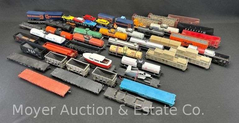 (40) Asst. HO Scale Freight Cars image