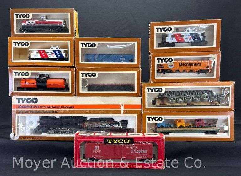 Tyco HO Scale Steam Locomotive, with 10 Tyco Cars, with Original Boxes image