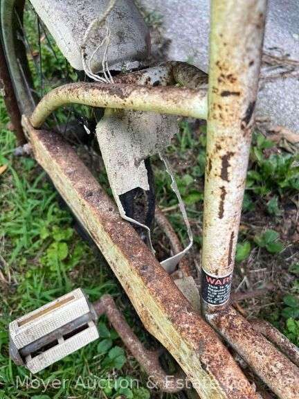 Vintage Banana Seat Bike, Rusty