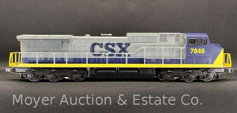 Williams CSX Dash-8 Diesel Locomotive, No. DA112, with Original Box image