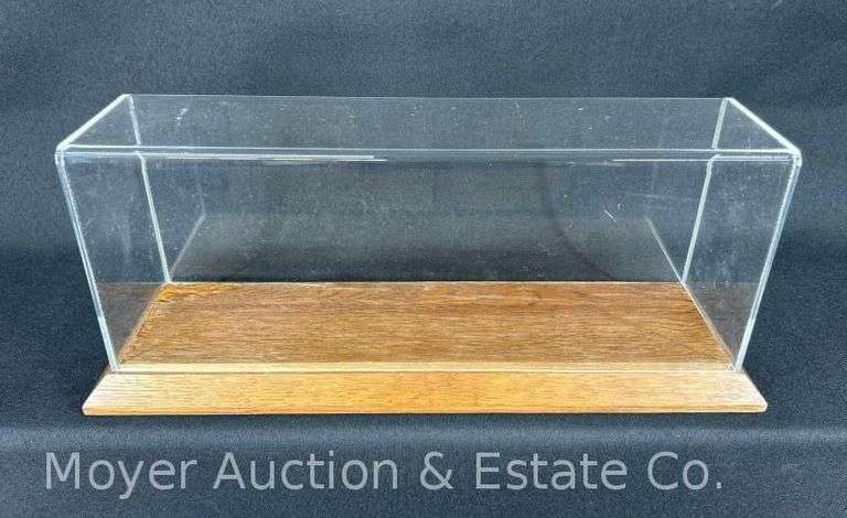 Display Case, Inside 15.5"w image
