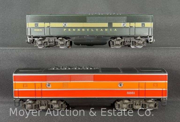 (2) Lionel F-3B Dummy Units, No. 8164 and 8261, with Original Boxes image