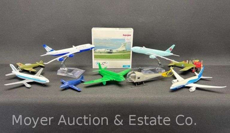Group of Die Cast and Plastic Airplanes, 3"-6" Long image