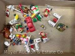 Group of Asst. Plasticville Buildings and HO Scale Crane Car