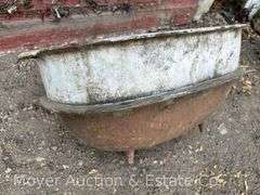 Cast Iron Pot/Basin with Porcelain Coating, on 4 Legs, 20"w