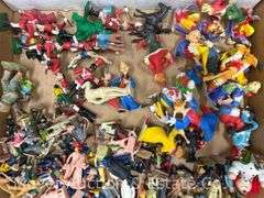 Group of Scale Layout Figures, Animals, Etc.