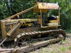 Caterpillar D6 Bulldozer, Hasn’t Moved in a Number of Years, Condition Unknown