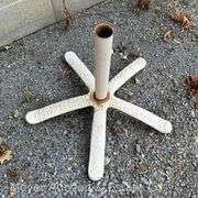 Heavy Iron Patio Umbrella Stand, 19"h