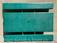 Lifetime Green Poly Folding Picnic Table, Good Condition