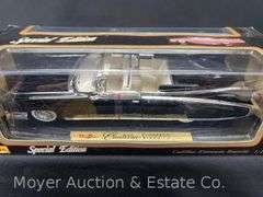 (2) Cadillac Eldorado 1:18 Scale Die-Cast Models