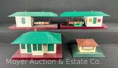Lionel Freight Stations