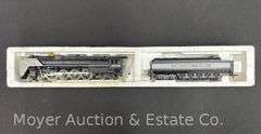 Bachmann HO Scale Niagara 4-8-4 Steam Locomotive and Tender, with Original Box