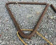 Chuck Wagon Triangle, 15”h