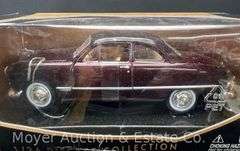 MotorMax 1949 Ford Coupe and 1957 Chevy Bel Air 1:24 Scale Die-Cast Cars
