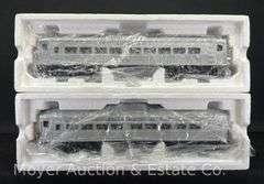 Lionel No. 18512 Canadian National Non-Powered Passenger Cars, with Original Box