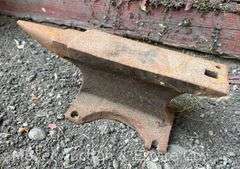 Small Anvil, 11" Long Overall