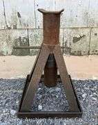 Large Jack Stand, 20"h