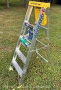 Werner 5' Lightweight Aluminum Step Ladder, Appears New