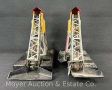 (2) Lionel No. 97 Coal Elevators, See Pictures for Condition