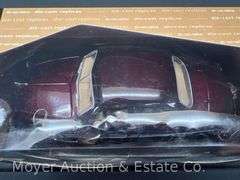 MotorMax 1949 Ford Coupe and 1957 Chevy Bel Air 1:24 Scale Die-Cast Cars
