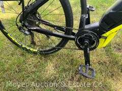 Haibike SDURO Cross 4.0 Electric Hybrid Bicycle, with Charger, 28" Wheels, Works