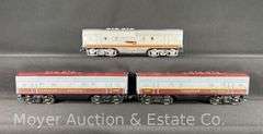 (3) Lionel "B" Units, Santa Fe and (2) Canadian Pacific
