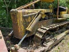 Caterpillar D6 Bulldozer, Hasn’t Moved in a Number of Years, Condition Unknown