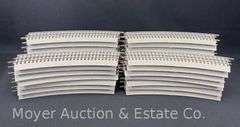 (30) Lionel FastTrack Curved Track Sections