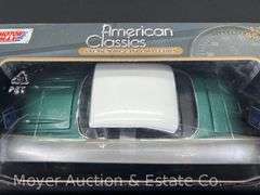 MotorMax 1949 Ford Coupe and 1957 Chevy Bel Air 1:24 Scale Die-Cast Cars