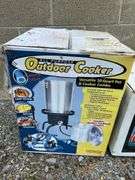 New 30qt. Aluminum Stock Pot with Lid & Used 19qt. Enamel Steam Pot with Spout and Lid