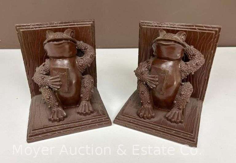 Frog Bookends, 5.5"h image