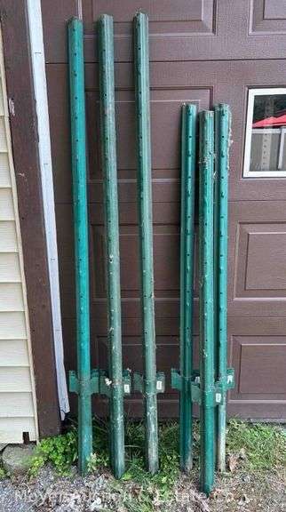 -REMOVED- (18) T Posts, 60"-72"h image