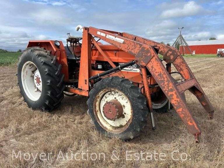 Allis Chalmers AC 5050 Tractor, with Loader Frame, 3-Point Hitch, 4WD, Starts/Drives image