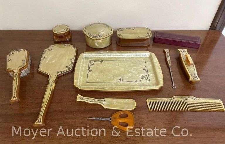 Vintage Dresser Item Set image