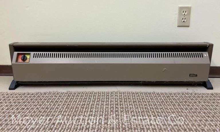 Electric Baseboard Heater, 40"w image